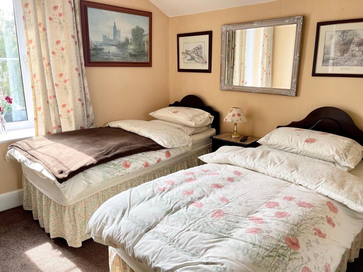 Apsley Villa Guest House. Cirencester Eksteriør billede